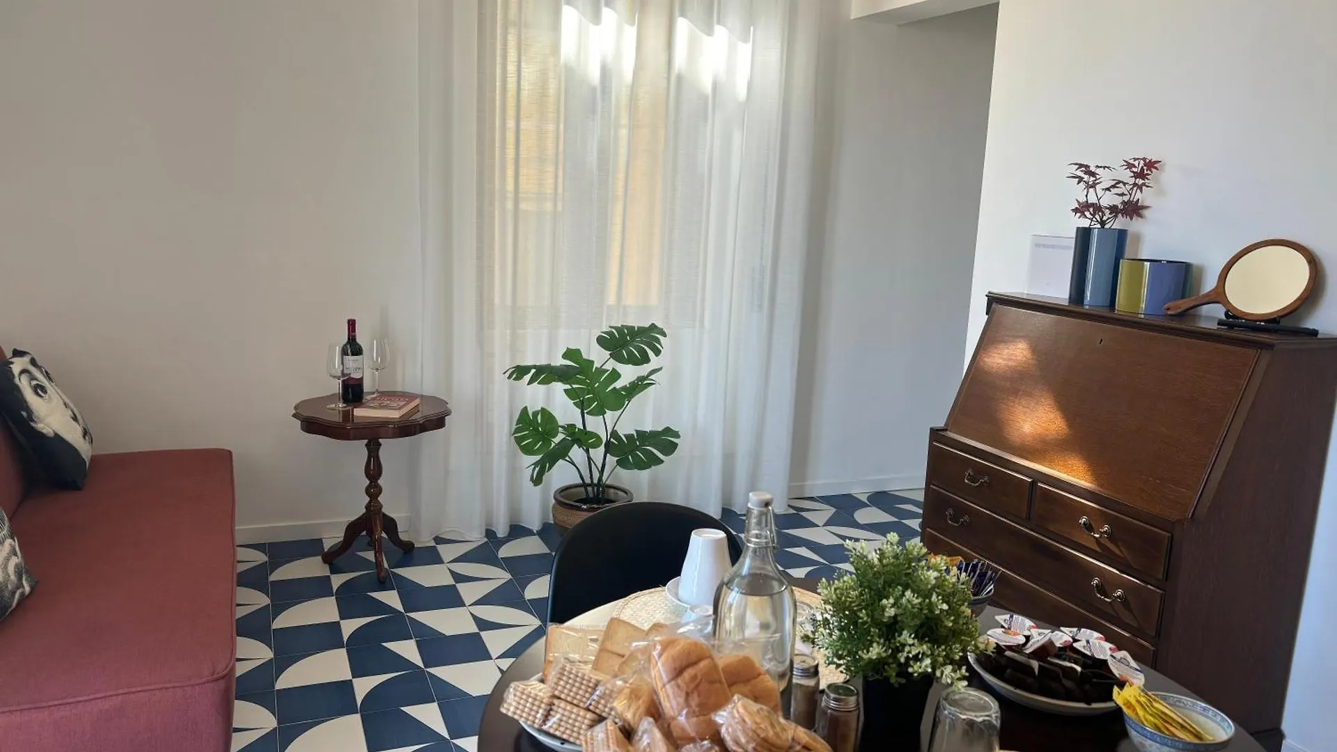 C'Est La Vie Taormina Apartment
